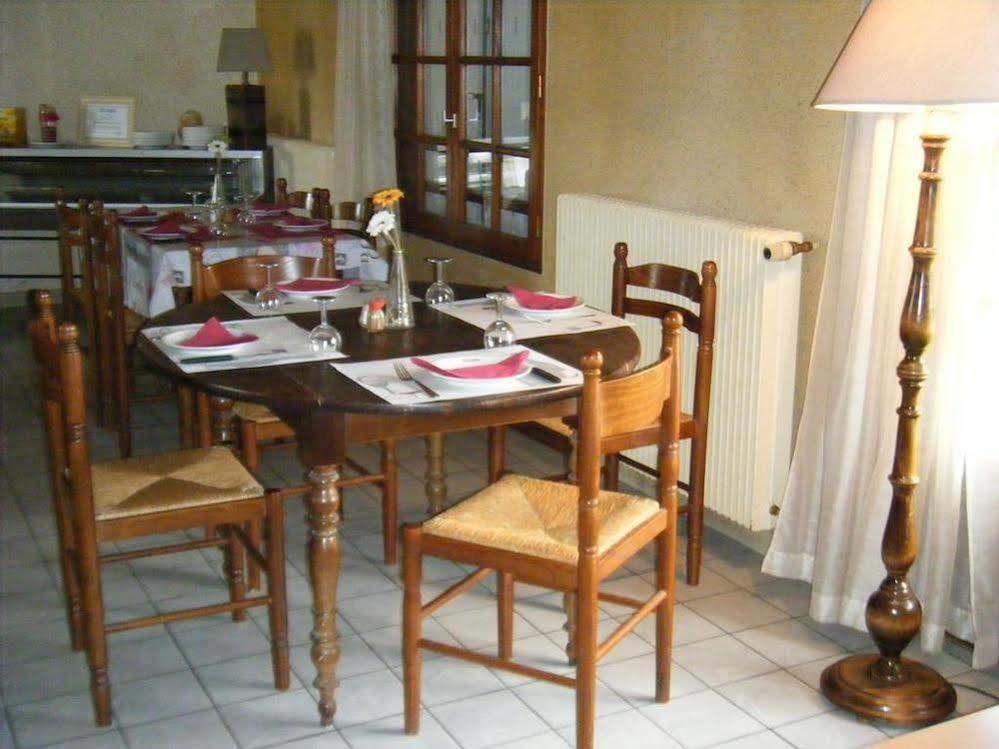 Отель Relais La Fleur Maisonnay Экстерьер фото