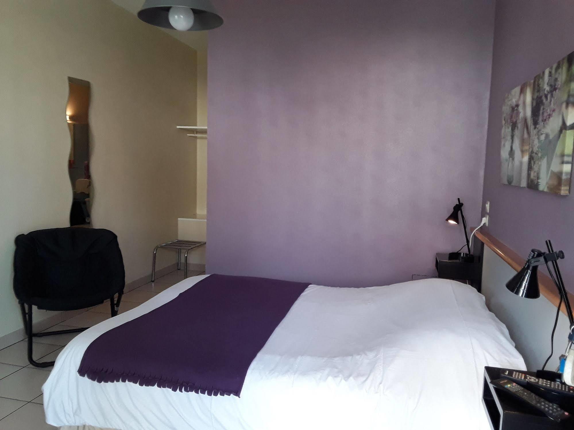 Отель Relais La Fleur Maisonnay Экстерьер фото